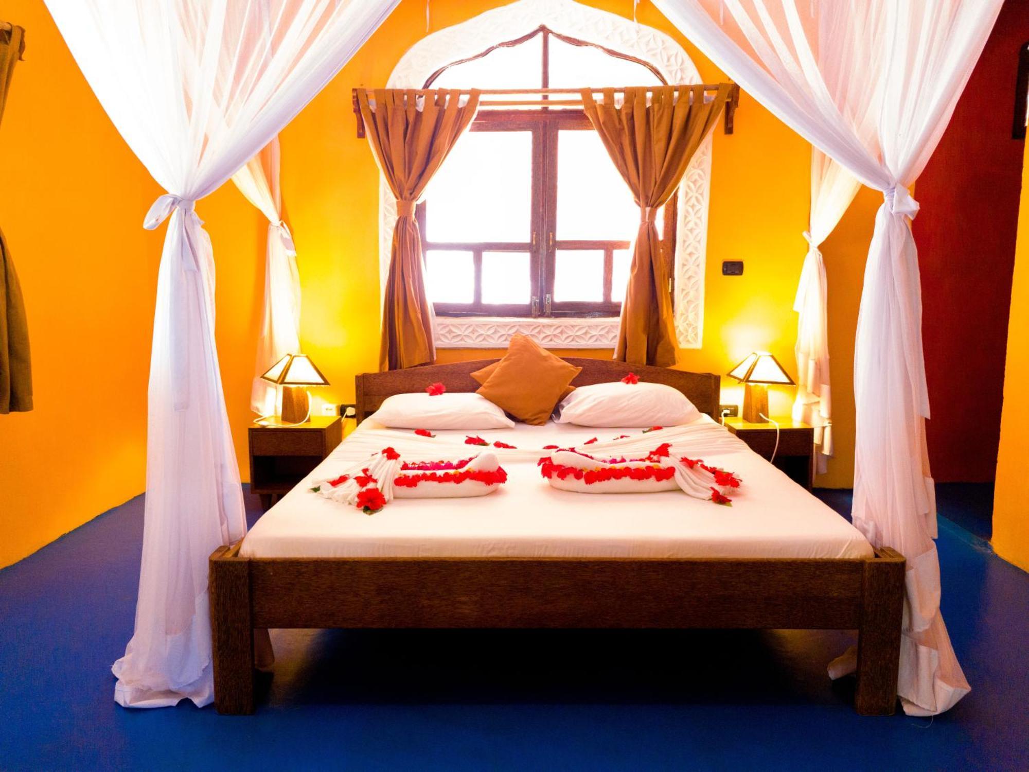 Swahili Palace Zanzibar Пвани-Мчангани Экстерьер фото
